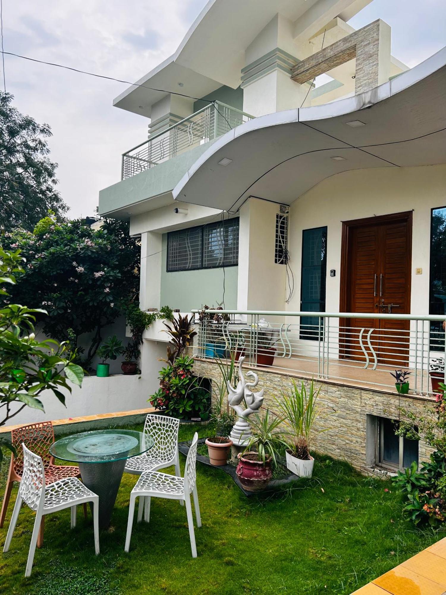 Private & Elegant 3Bhk Villa, Hillside Hideaway, 10 Mins From Mh Bus Stand ออรังกาบัด ภายนอก รูปภาพ