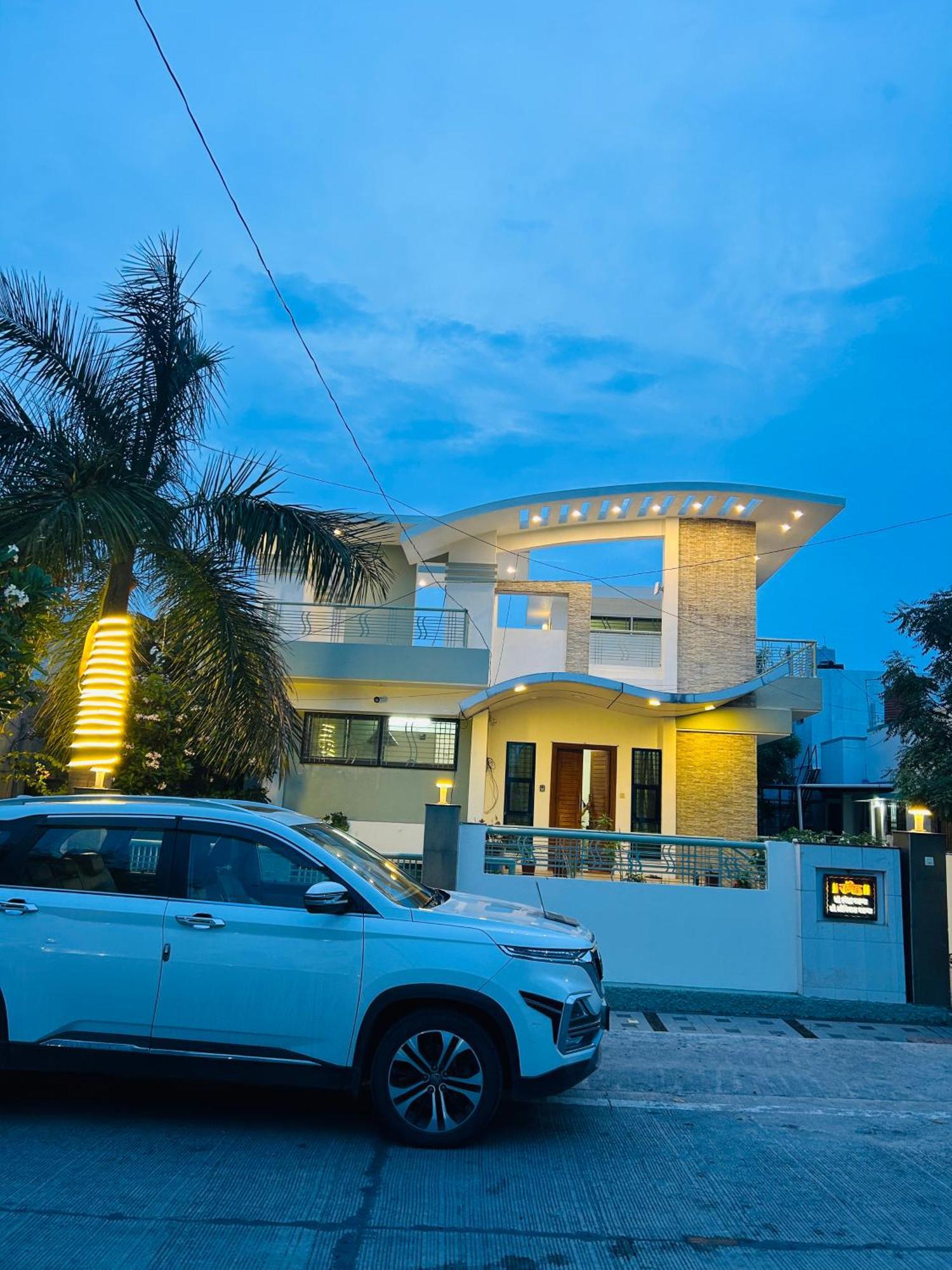 Private & Elegant 3Bhk Villa, Hillside Hideaway, 10 Mins From Mh Bus Stand ออรังกาบัด ภายนอก รูปภาพ